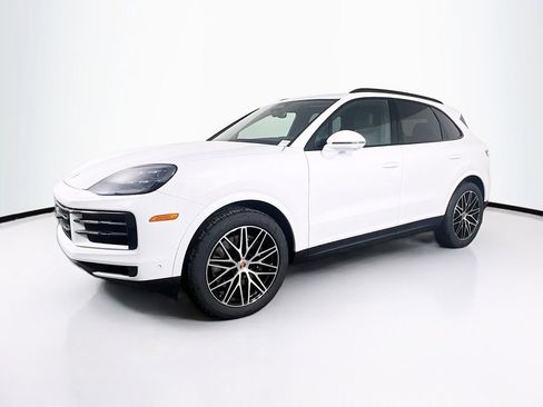 New 2026 Porsche Cayenne image 2
