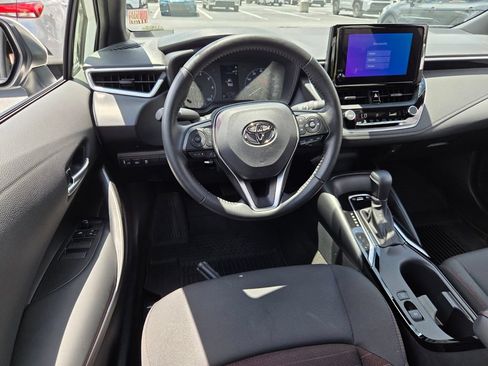 Used 2025 Toyota Corolla SE FWD image 7