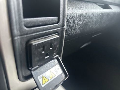 Used 2017 RAM 1500 Lone Star image 29