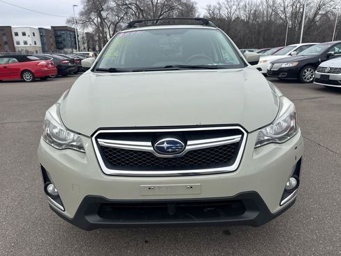 Used 2016 Subaru Crosstrek 2.0i Premium image 2