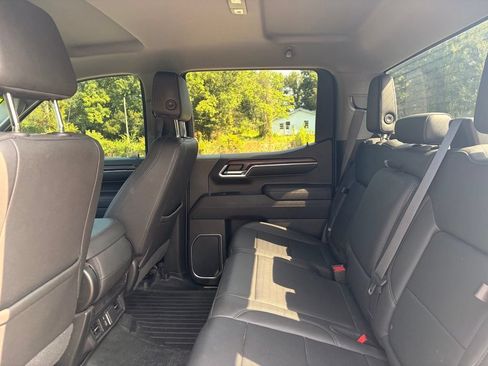 Used 2022 GMC Sierra 1500 SLT w/ Max Trailering Package AWD/4WD image 16