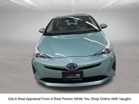 Used 2017 Toyota Prius Three image 5