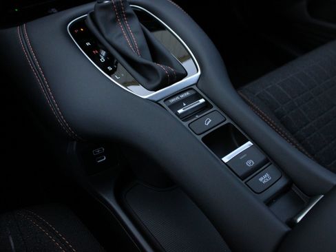 New 2027 Honda HR-V Sport image 43