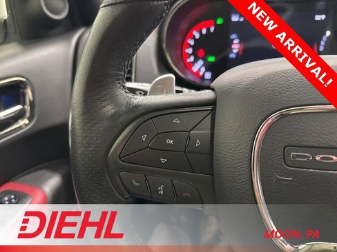 Used 2018 Dodge Durango R/T w/ Technology Group image 26