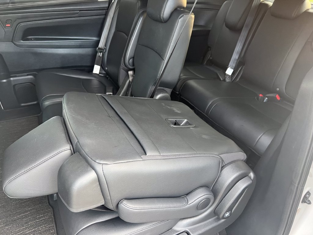 Used 2025 Honda Odyssey EX-L image 16