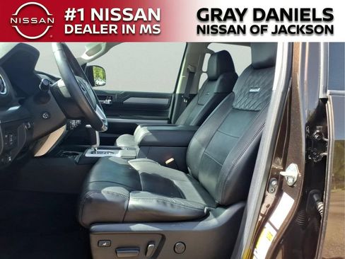 Used 2020 Toyota Tundra Platinum AWD/4WD image 25