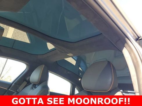 Used 2023 Lucid Air Grand Touring image 12