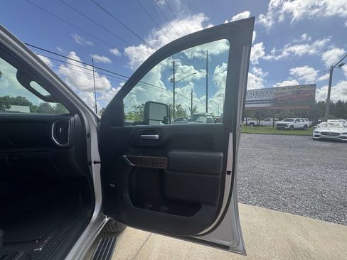 Used 2021 GMC Sierra 2500 Denali w/ Denali Ultimate Package AWD/4WD image 29