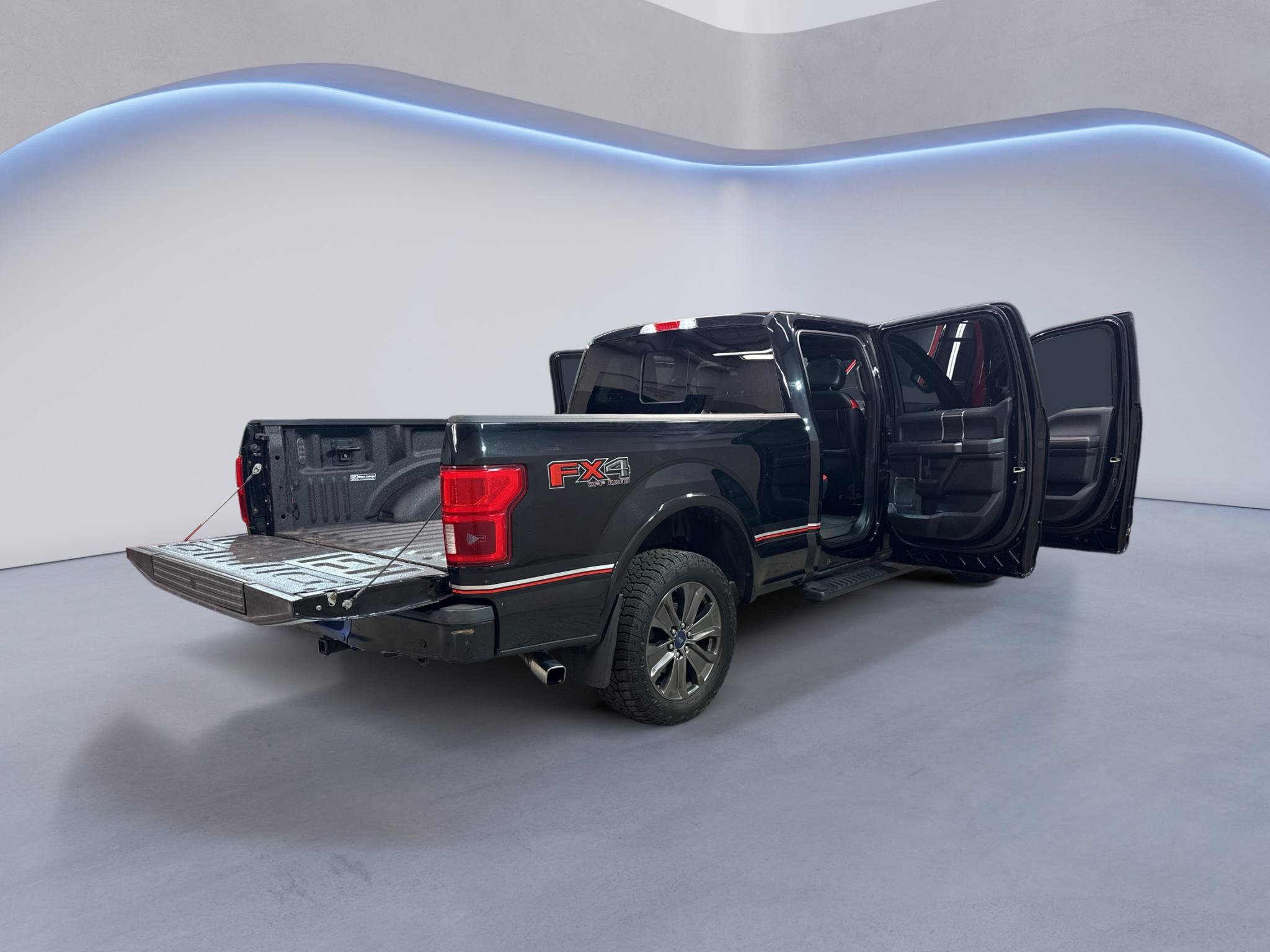 Used 2018 Ford F150 Lariat w/ Equipment Group 502A Luxury AWD/4WD image 14