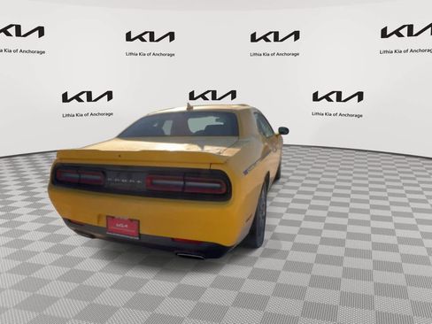 Used 2017 Dodge Challenger GT w/ Premium Sound Group image 8