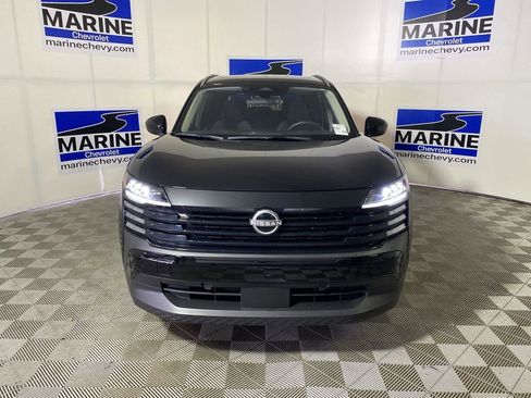 Used 2025 Nissan Kicks SV w/ SV Premium Package AWD/4WD image 15