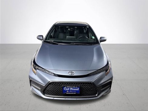 Used 2020 Toyota Corolla SE image 3
