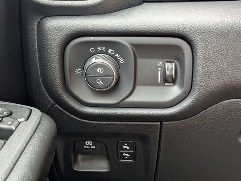New 2026 RAM 1500 Big Horn AWD/4WD image 22