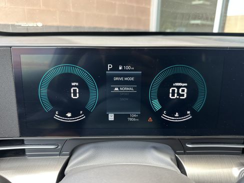 Used 2024 Hyundai Kona SEL image 22