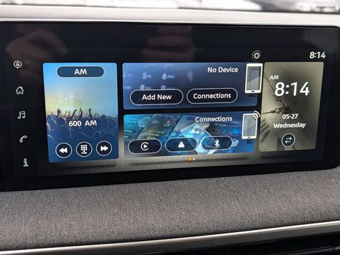 Used 2025 Nissan Kicks SV FWD image 27