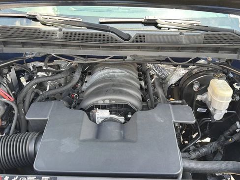 Used 2017 Chevrolet Silverado 1500 LT w/ LPO, Black Pack AWD/4WD image 36
