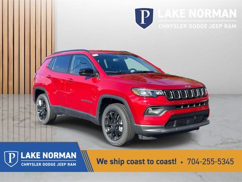 New 2026 Jeep Compass Latitude image 1
