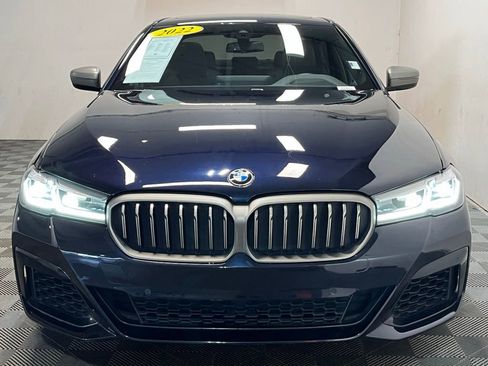 Used 2022 BMW M550i xDrive w/ Executive Package AWD/4WD image 2