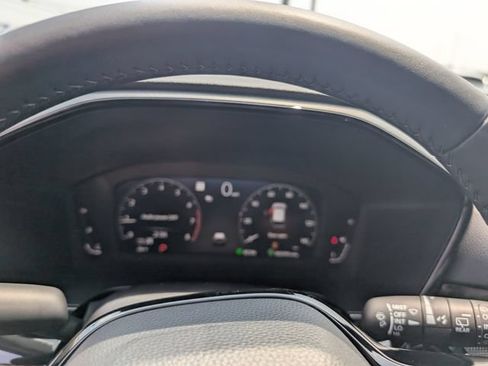 Used 2026 Honda CR-V EX-L image 17