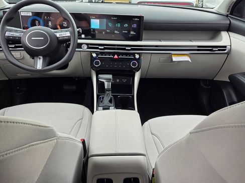 New 2026 Hyundai Tucson SEL FWD image 8