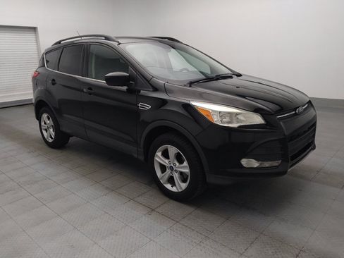 Used 2016 Ford Escape SE w/ Equipment Group 201A FWD image 11