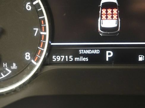Used 2022 Nissan Pathfinder SV w/ SV Black Package FWD image 15