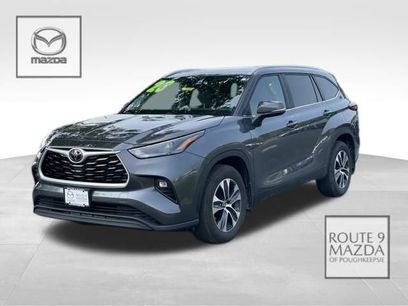 Used 2023 Toyota Highlander XLE