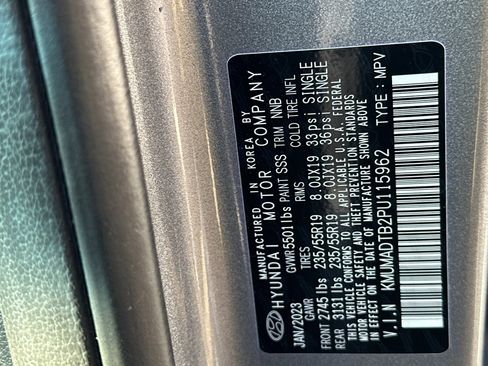 Used 2023 Genesis GV70 2.5T w/ Advanced Package image 30