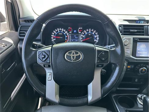 Used 2017 Toyota 4Runner SR5 Premium AWD/4WD image 20