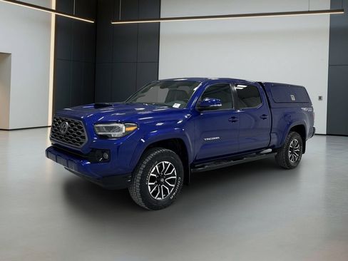 Used 2023 Toyota Tacoma TRD Sport w/ TRD Premium Sport Package AWD/4WD image 1