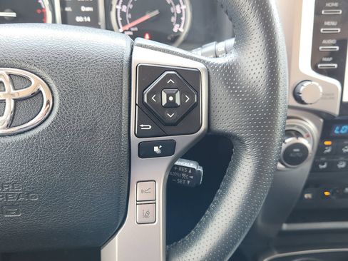 Used 2021 Toyota 4Runner Limited AWD/4WD image 34
