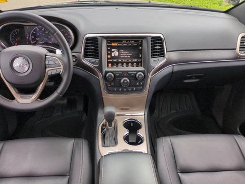 Used 2016 Jeep Grand Cherokee Limited AWD/4WD image 14