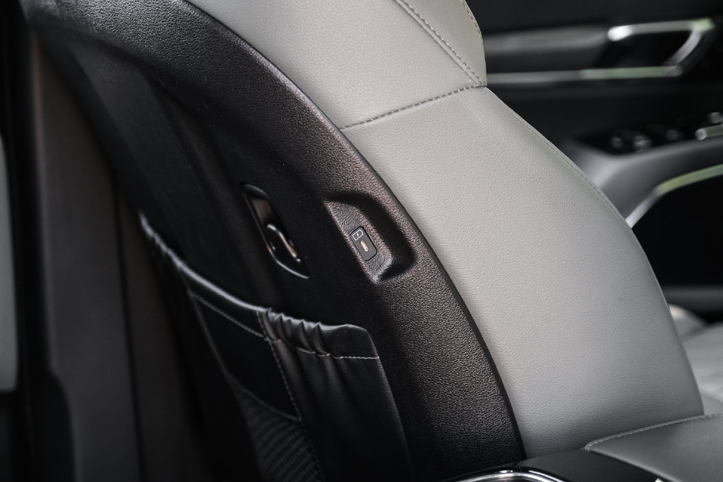 Used 2023 Kia Telluride SX X-Pro AWD/4WD image 53