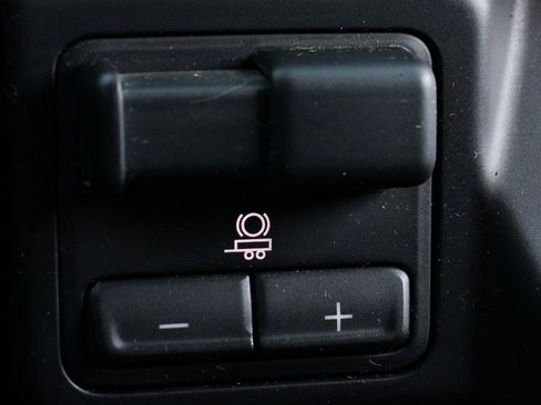 Used 2019 Chevrolet Silverado 1500 RST w/ All-Star Edition image 32