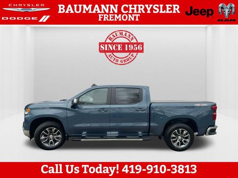 Used 2024 Chevrolet Silverado 1500 LT image 9