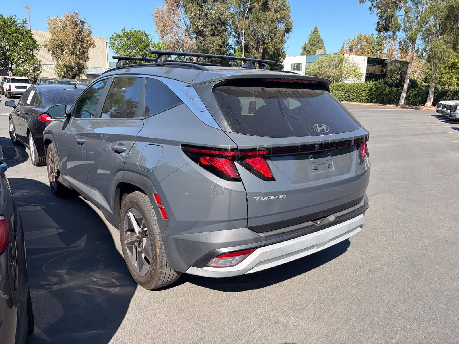 Used 2025 Hyundai Tucson SEL FWD image 3