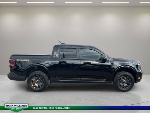 Used 2025 Ford Maverick Tremor AWD/4WD image 2
