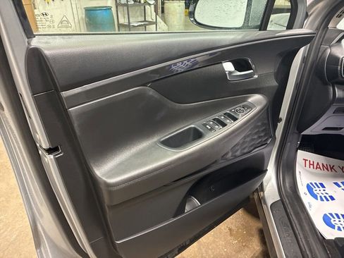 Used 2022 Hyundai Santa Fe SEL image 6