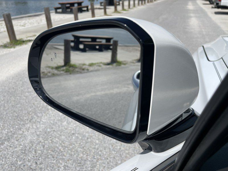Used 2019 Hyundai Santa Fe Limited FWD image 22