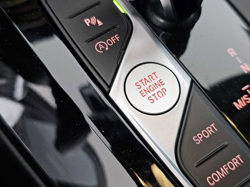 Used 2024 BMW X3 sDrive30i w/ Convenience Package w/ZPA image 29