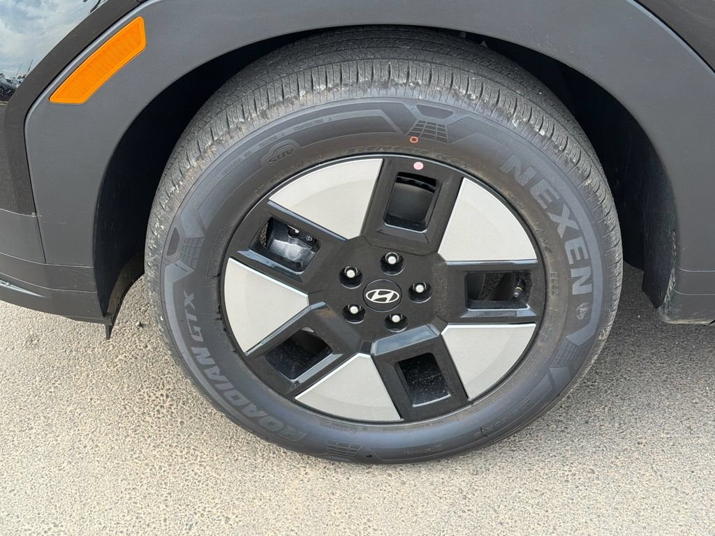 New 2027 Hyundai Santa Fe SEL FWD image 12