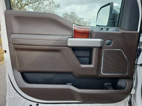 Used 2018 Ford F150 King Ranch w/ Equipment Group 601A Luxury image 15