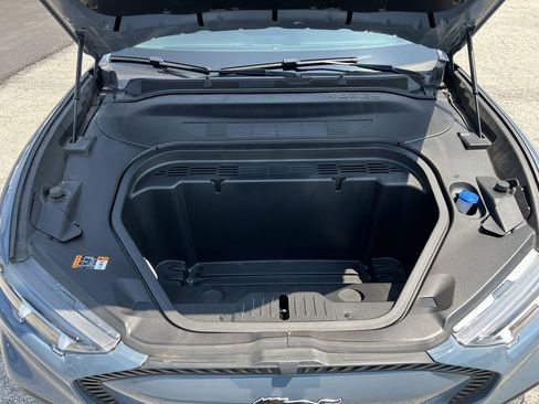 Used 2023 Ford Mustang Mach-E Select image 18