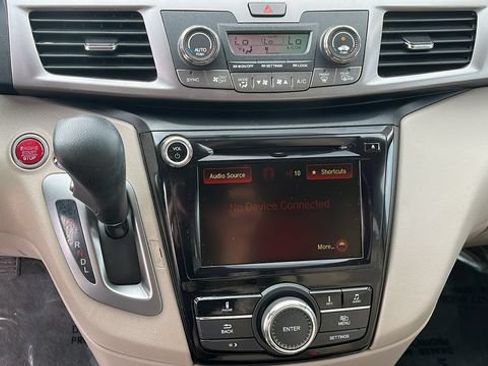 Used 2016 Honda Odyssey EX image 13