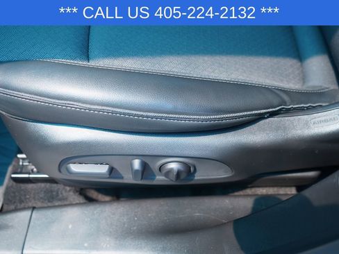 Used 2023 Buick Encore GX Select w/ Sport Touring Package FWD image 20