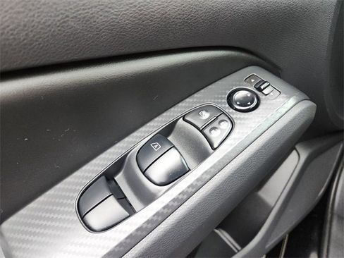 Used 2025 Nissan Altima 2.5 S image 27