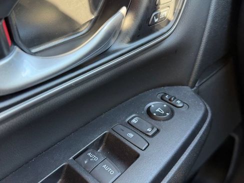 Used 2022 Honda CR-V EX-L image 19