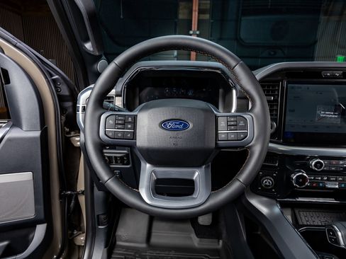 Used 2026 Ford F150 Lariat w/ Equipment Group 502A High image 19