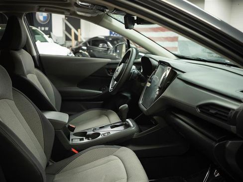 Used 2024 Subaru Crosstrek 2.0i Premium AWD/4WD image 13