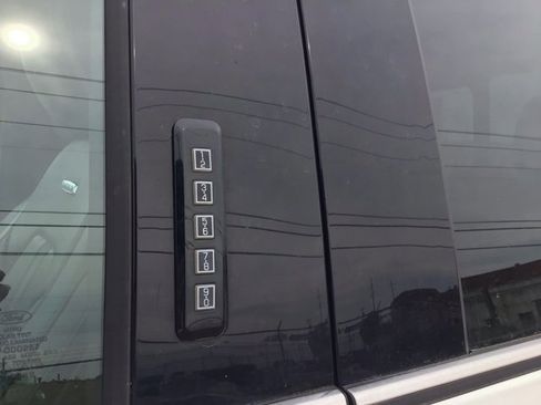 Used 2020 Ford F150 Platinum w/ Equipment Group 701A Luxury image 22